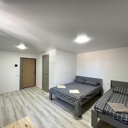 Apartments In Center Винница Экстерьер фото